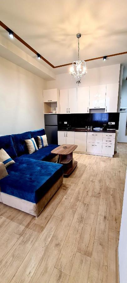 Deluxe Apartment In City Center Yerevan Ngoại thất bức ảnh