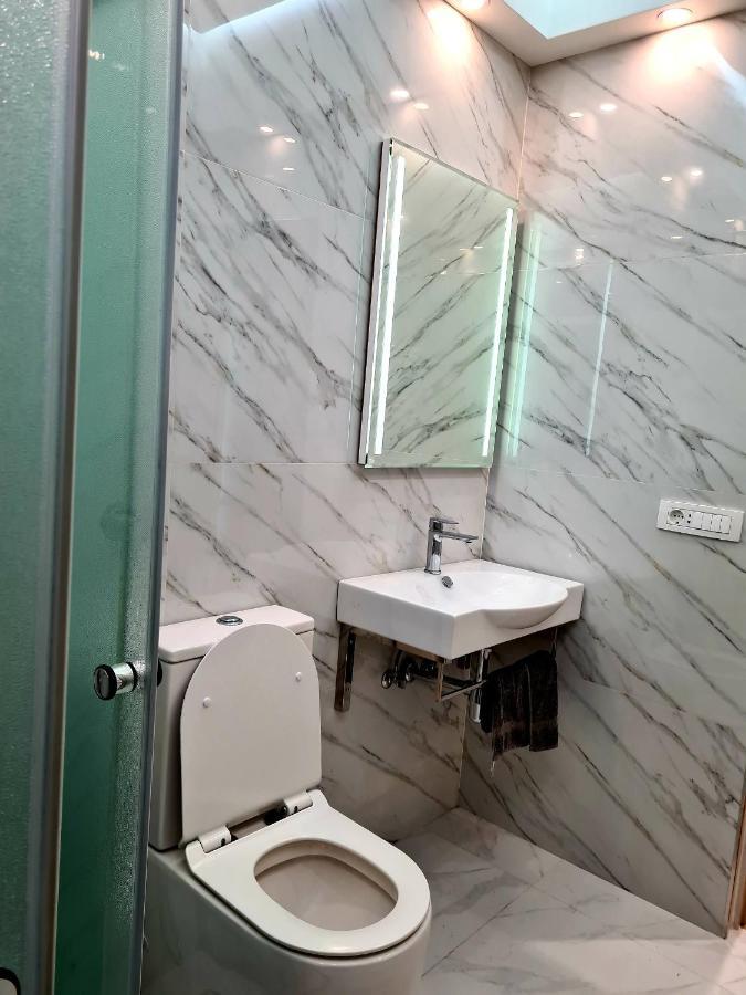 Deluxe Apartment In City Center Yerevan Ngoại thất bức ảnh
