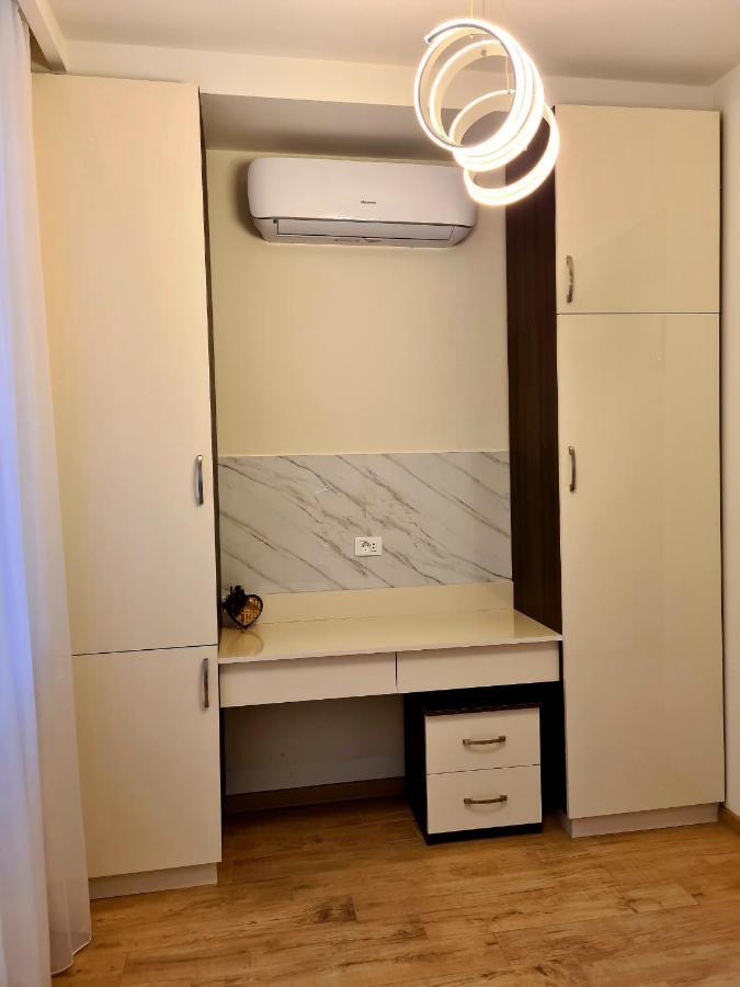 Deluxe Apartment In City Center Yerevan Ngoại thất bức ảnh